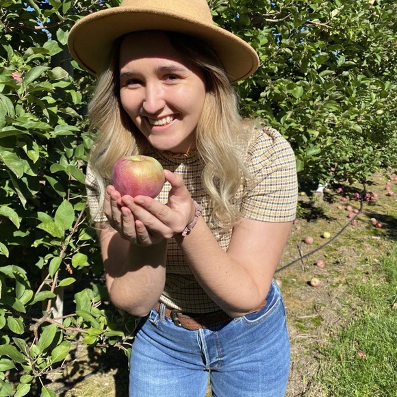 Meet your Posher, Alison - Picture 8 of 11